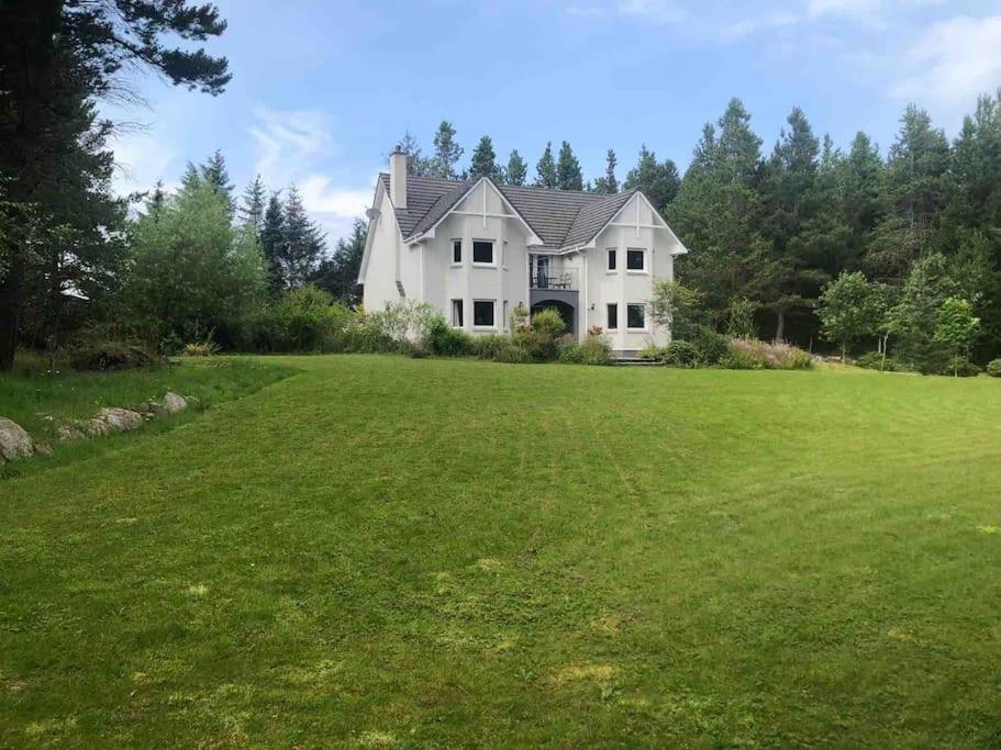 Cardon House - Luxury Highland Holiday Home 因弗内斯 外观 照片